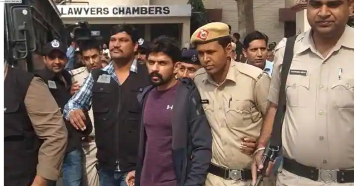 Delhi court directs to keep gangster Lawrence Bishnoi in Tihar jail, produce him tomorrow